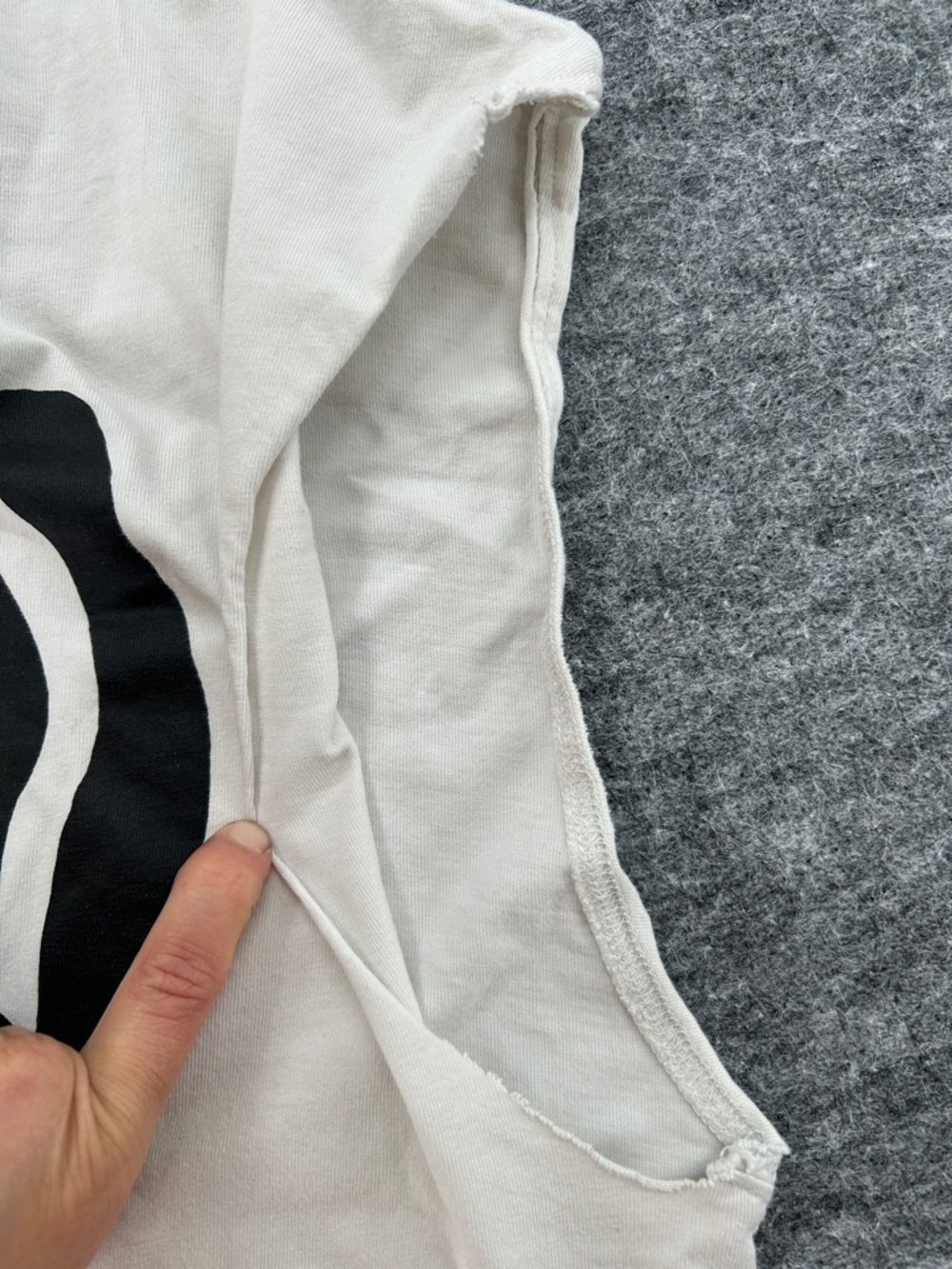 AllSaints Oversized Sleeveless Graphic Shirt White XL Men London Logo Distressed - Picture 10 of 10